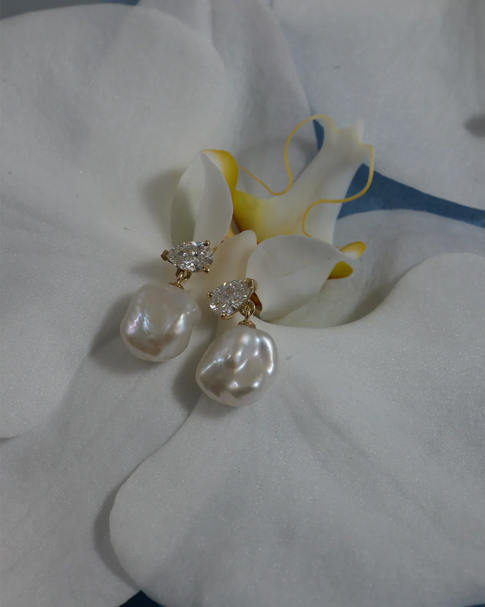 Melora Baroque Pearl Earrings - Image 3